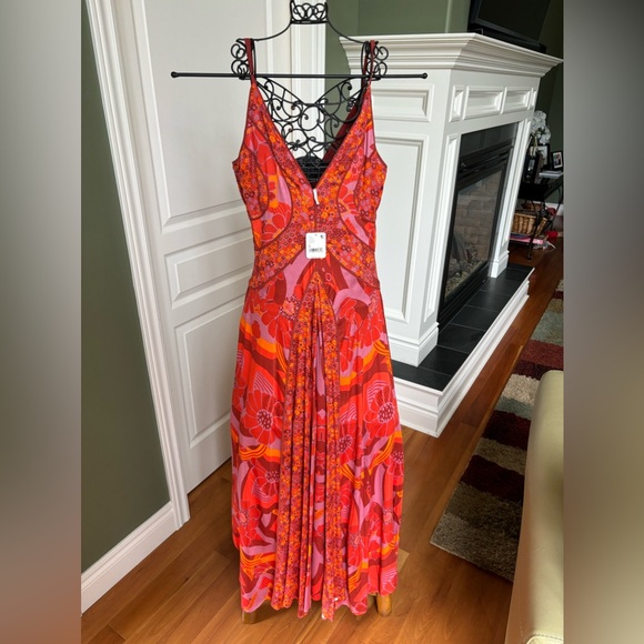 Beautiful multicolored, bohemian sundress size US small with adjustable straps. - Picture 7 of 11